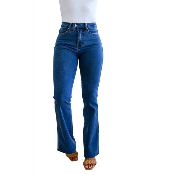 NEW JUDY BLUE high rise tummy control flared jeans in medium wash - Picture 1 of 5